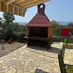 House Malnar بيت للعطل