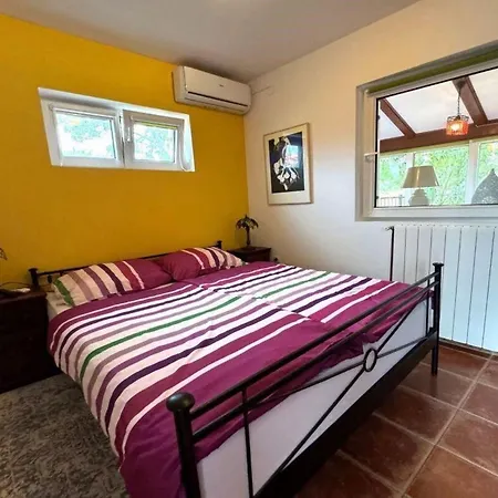 בית נופש House Malnar קרק