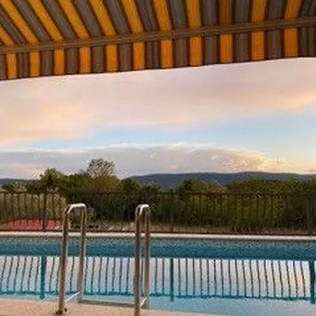 House Malnar