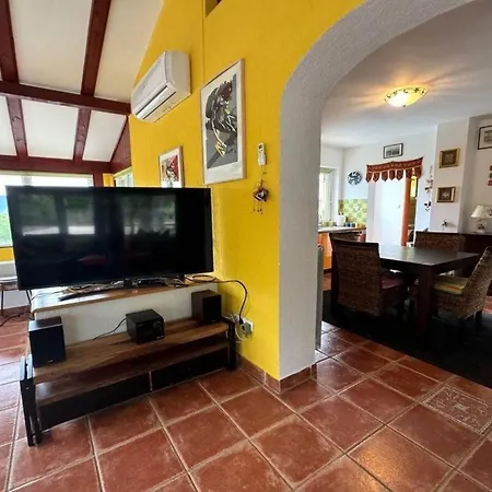 House Malnar
